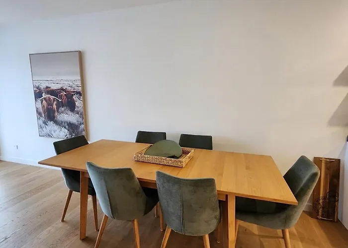 Apartment Lakeside Luxury 1 Bdrm 2 Bathroom! Wanaka