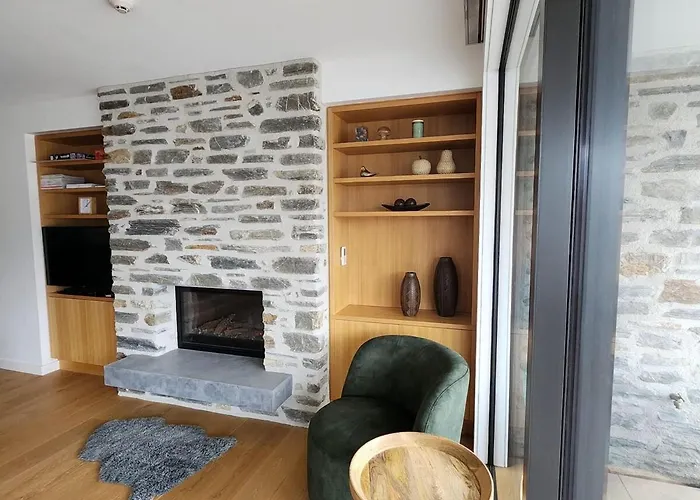 Lakeside Luxury 1 Bdrm 2 Bathroom! Wanaka